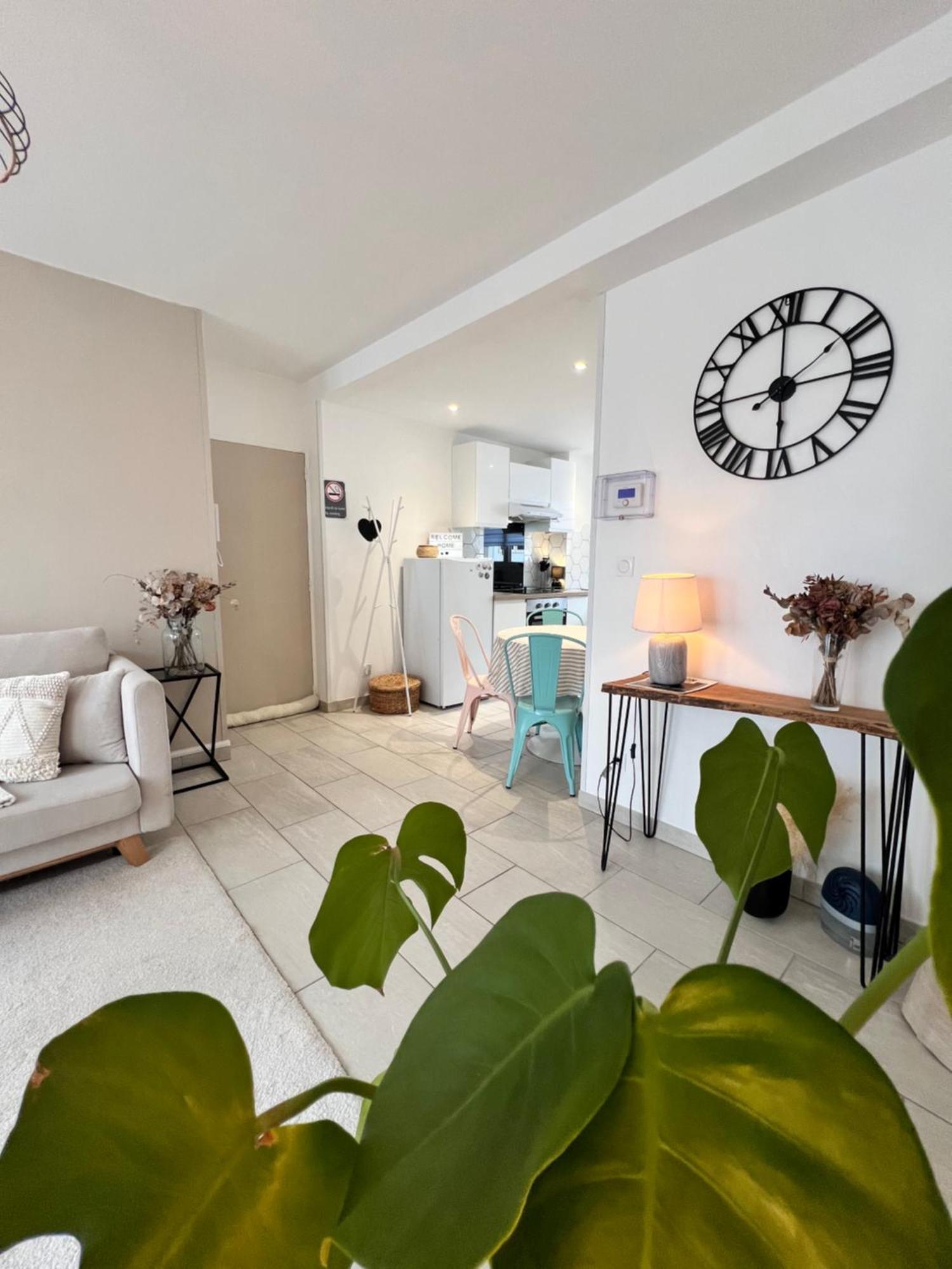 Apartamento Le Bellevue - T3 - Gare & Les Jardins Darcy - Parking Free Dijon Exterior foto