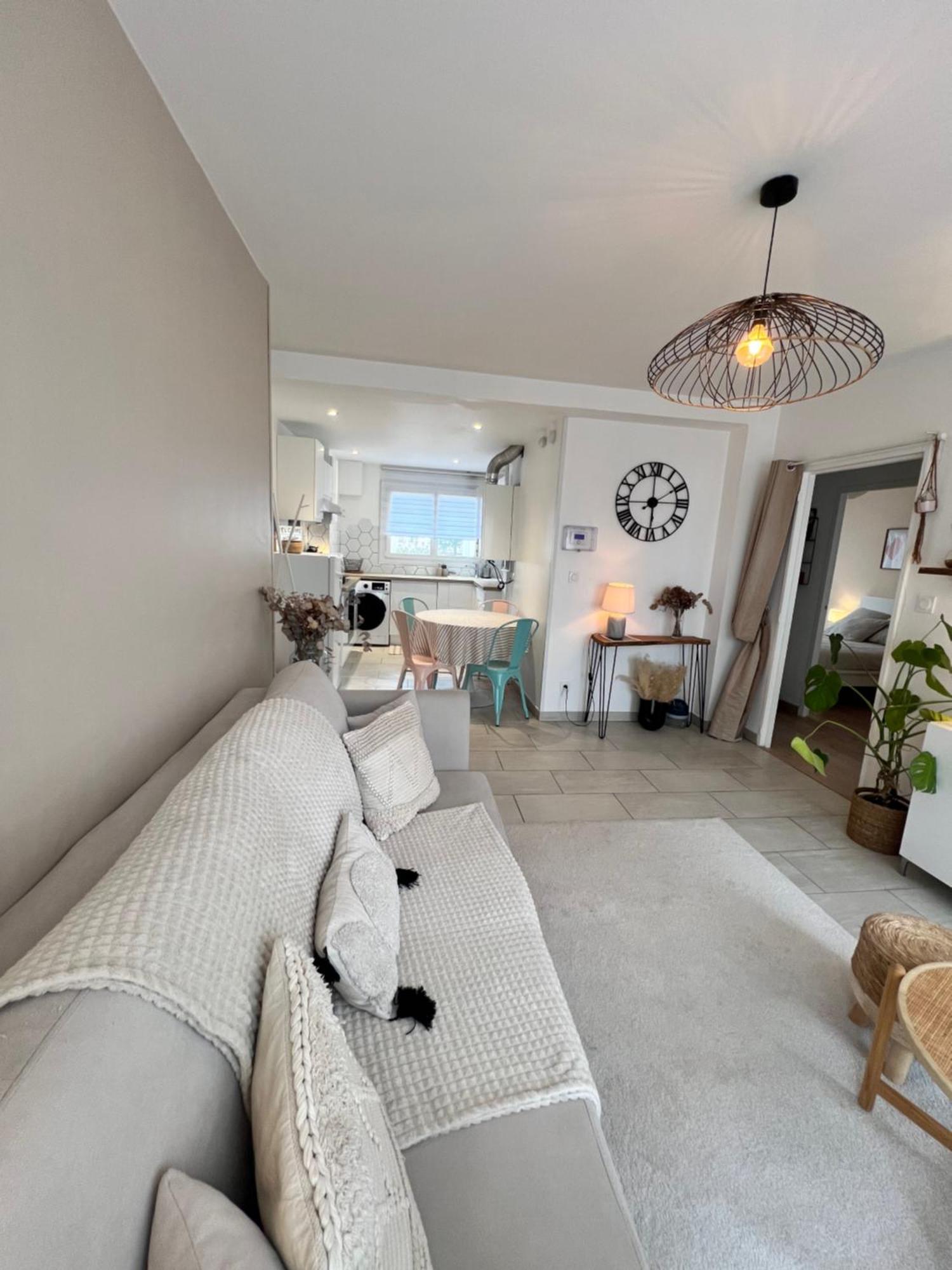 Apartamento Le Bellevue - T3 - Gare & Les Jardins Darcy - Parking Free Dijon Exterior foto