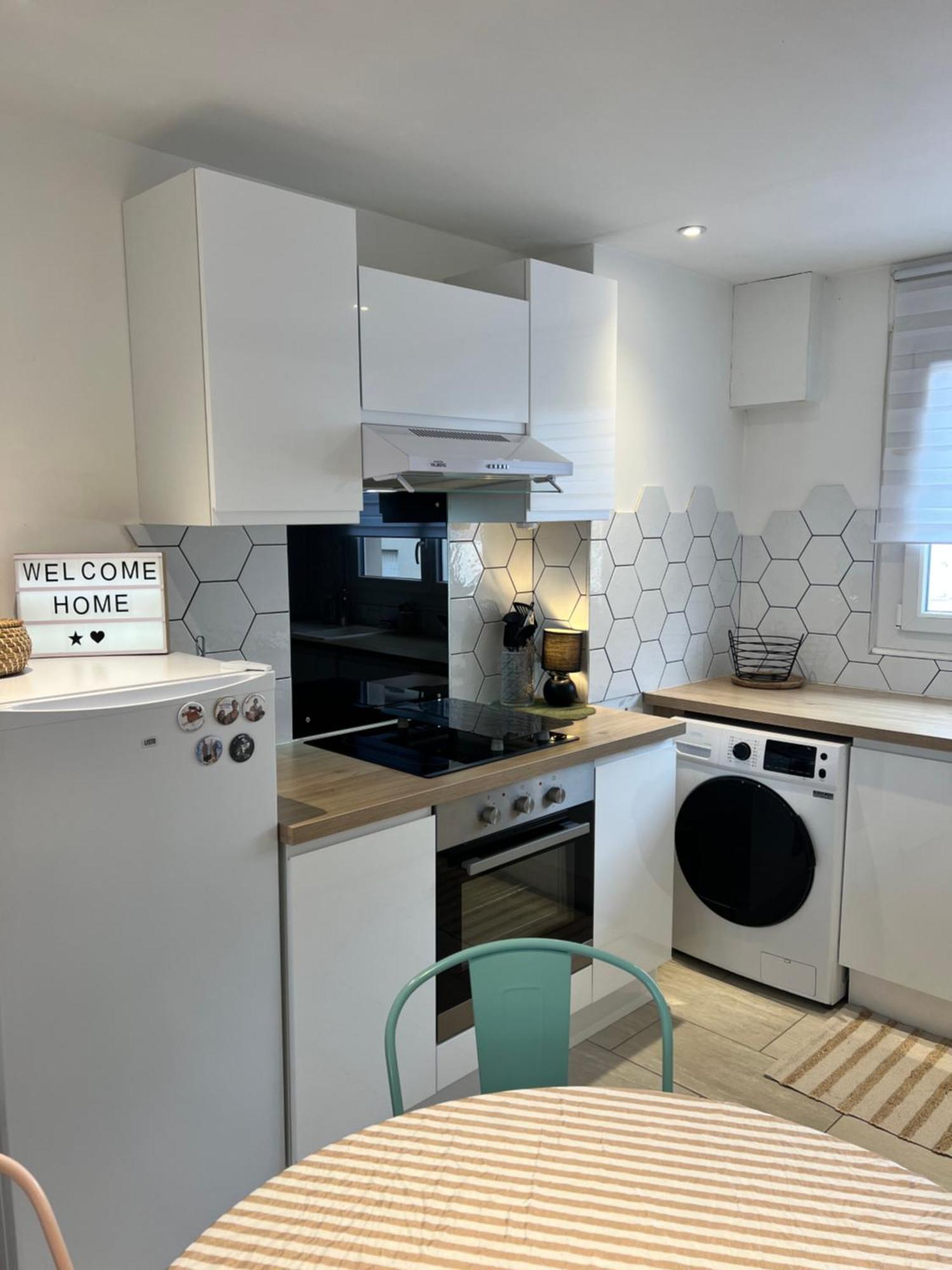 Apartamento Le Bellevue - T3 - Gare & Les Jardins Darcy - Parking Free Dijon Exterior foto